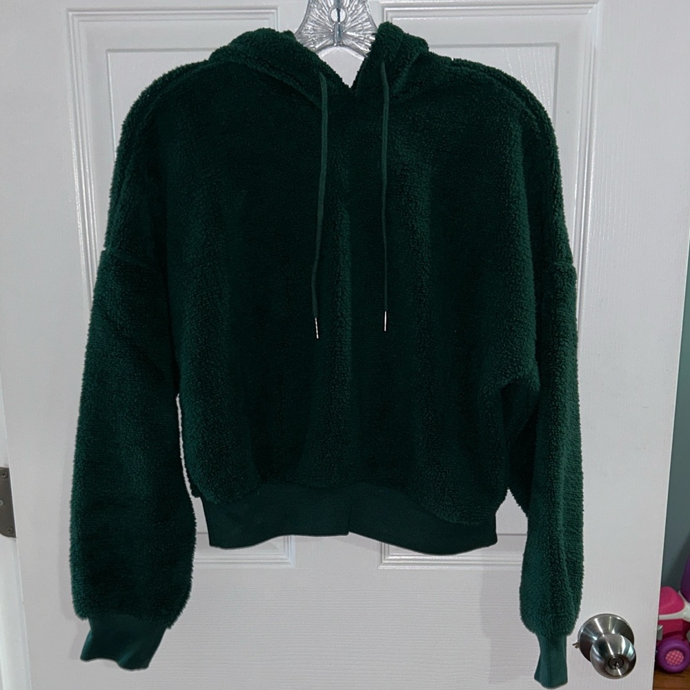 Adore Me Forest Green Fleece Hoodie and sweat pants 
Size M
